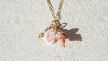 Load image into Gallery viewer, Dainty cluster necklace
